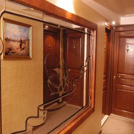 Beyaz Kugu Hotel Istanbul
