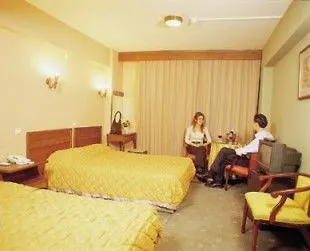 Beyaz Kugu 3*