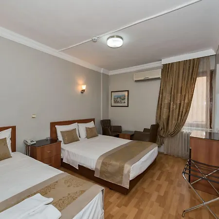 Beyaz Kugu Istanbul