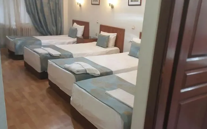 Beyaz Kugu Szálloda