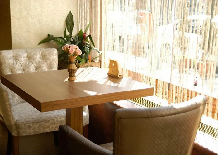 Beyaz Kugu Szálloda