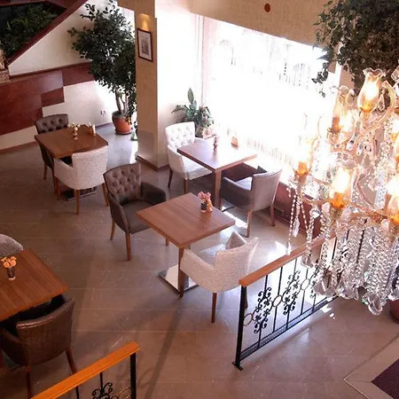 Beyaz Kugu Hotel 3*